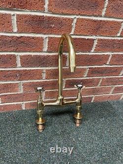 Antique Brass Gold Bridge Kitchen Tap Ideal Belfast butler sink Beautiful