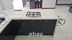 Ex Display Gloss Handleless Kitchen Gloss Handleless Amazon Metrix Sand Texture